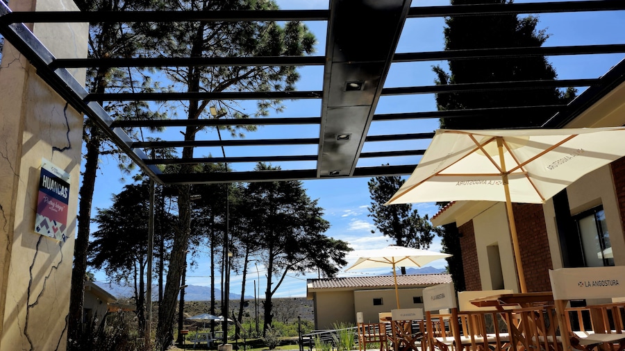 Hosteria La Angostura