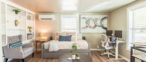 Televisión, chimenea