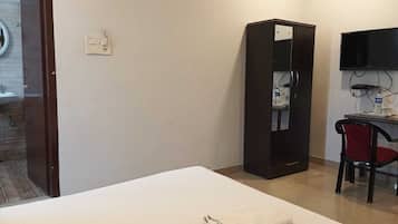 Deluxe Room, City View