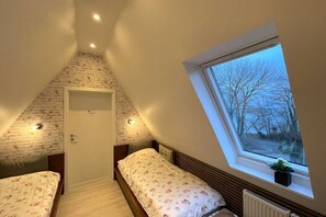 2 bedrooms, Internet