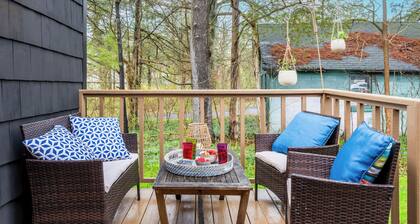 Relaxing Retreat with Firepit & A+ Design | Charcoal Chalet by AvantStay