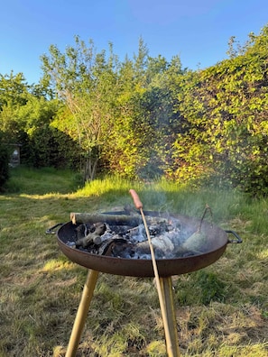 Property grounds - Experience real summer idyll at Drageholmen 3 (Græsted)