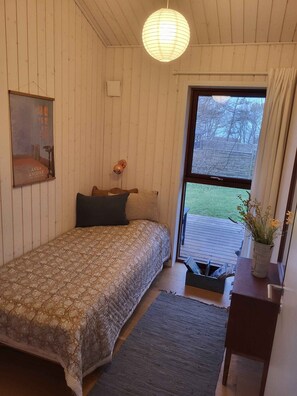 3 bedrooms, iron/ironing board, free WiFi - Lovely cottage with shelter and nature (Gilleleje)