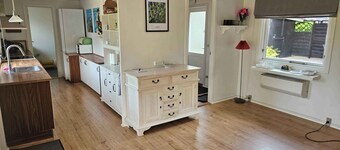 Cozy cottage with wilderness bath