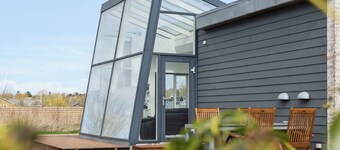 Modern summer house with fantastic skylight