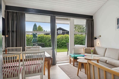 Charming holiday apartment close to the Øresund