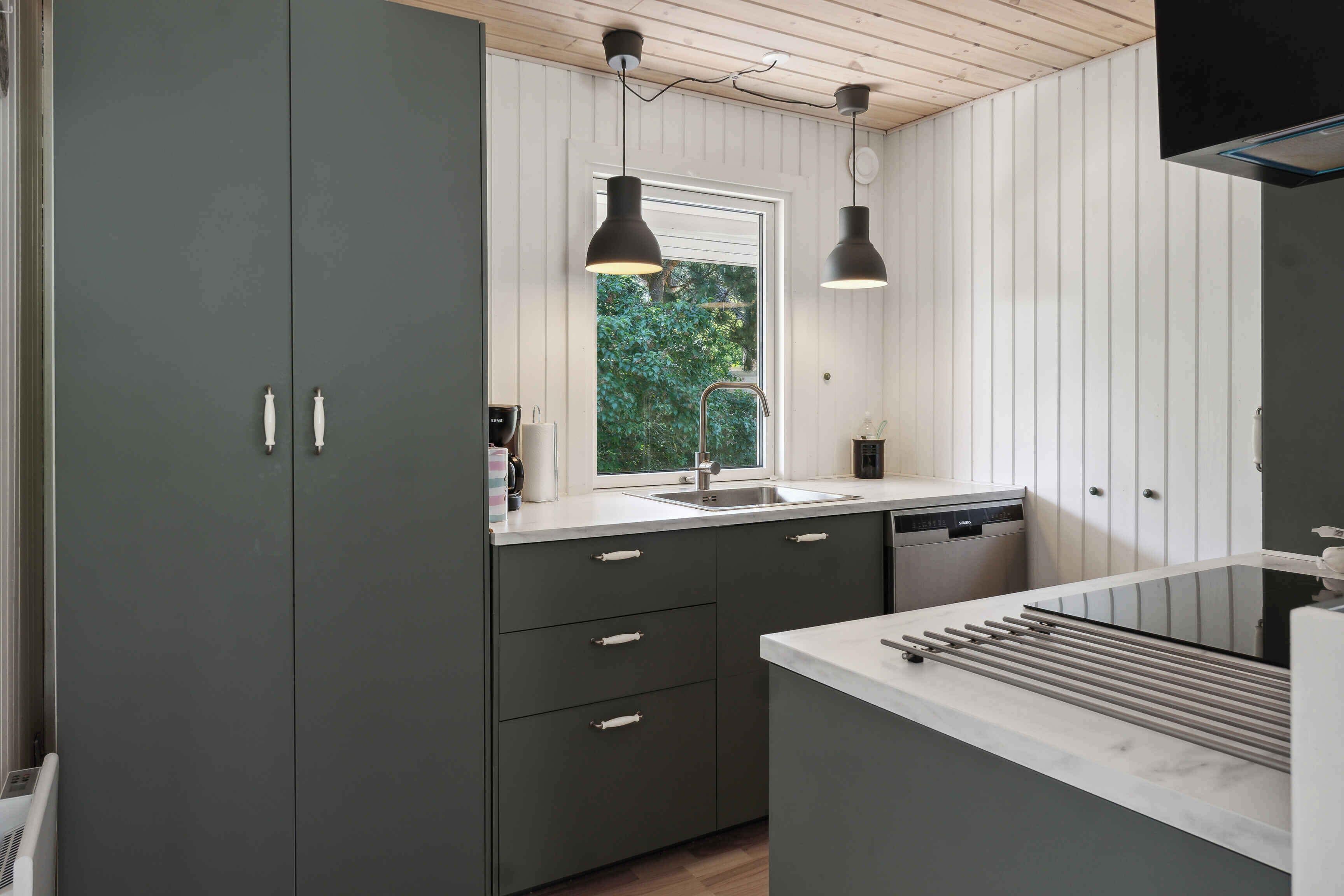 Kühlschrank, Ofen, Herdplatte, Geschirrspüler