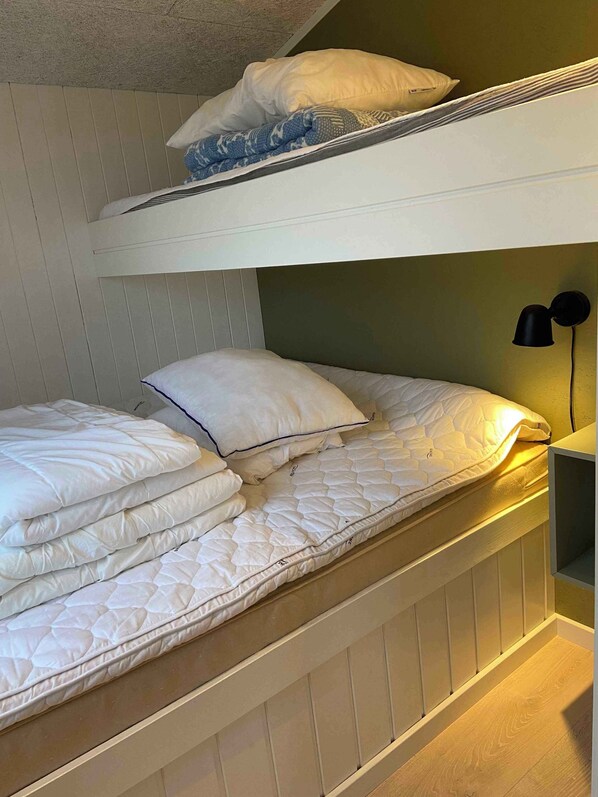 2 bedrooms, free WiFi