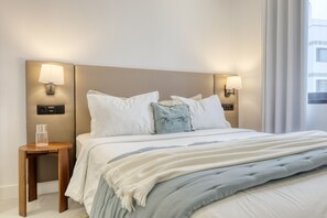 2 室のベッドルーム、アイロン / アイロン台、WiFi (無料)、ベッドシーツ