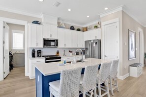 Fridge, microwave, oven, stovetop - Almost Heaven in Orange Beach ~ Pet Friendly, Pool, Putting Green + $400 in FREE Activities Daily (Orange Beach)