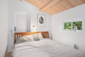 5 bedrooms, free WiFi