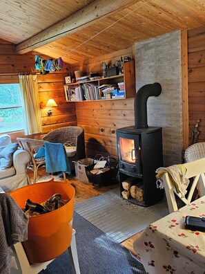 Interior - Charming older cottage in nature (Ebeltoft)