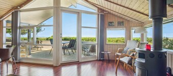 Beach house with sea view of the Great Belt