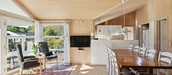 Excellent cottage with sauna and spa 10 persons