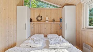5 bedrooms, free WiFi