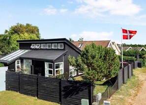 Exterior - Exclusive architect designed beach house (Karrebæksminde)