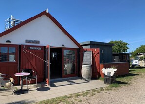 Ulkoruokailutilat