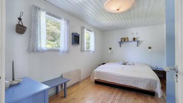 2 Schlafzimmer, Bügeleisen/Bügelbrett, kostenloses WLAN