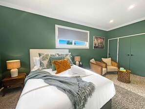 5 bedrooms, iron/ironing board, internet, bed sheets - SPQR Hunter Valley - A grand Roman inspired getaway experience (POKOLBIN)