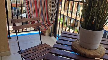 Apartemen Comfort | Teras/patio