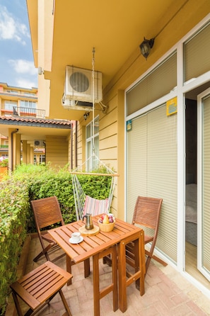 Basic Studio Suite, Non Smoking, Pool View | Terrace/patio - TODORKA Sunny View Central (Sunny Beach)