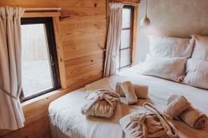 2 makuuhuonetta, Wi-Fi, vuodevaatteet