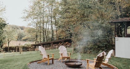 Chalet aux portes des Ardennes avec spa extérieur, jardin & terrain de pétanque