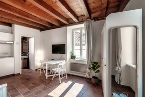 Interior - Apartment in the centre of Locarno (Pardo 6) (Locarno)