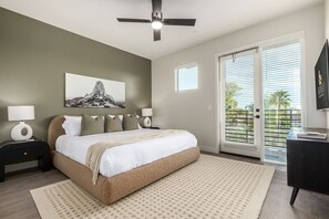 2 bedrooms, iron/ironing board, travel cot, WiFi