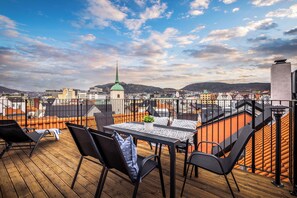 Panoramic Apartment, 3 Bed (4th Floor) | Terrace/patio - Allmenningen Apartments  (Bergen)