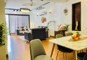Premium Apartment | Dining room - BedChambers Serviced Apartments South (New Delhi)