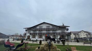 Chi tiết ngoại thất