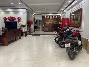 Interior - Hoang Anh Hotel Lao Cai - by Bay Luxury (Lao Cai)