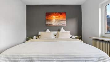 5 bedrooms, iron/ironing board, travel crib, free WiFi