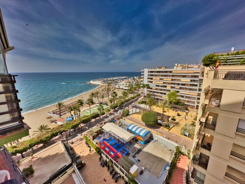 Mediterraneo 801. Super One-Bedroom Apartment with Great Sea Views.