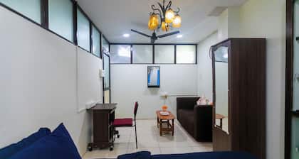Roscotel Bay Stays 2BHK Near White Town
