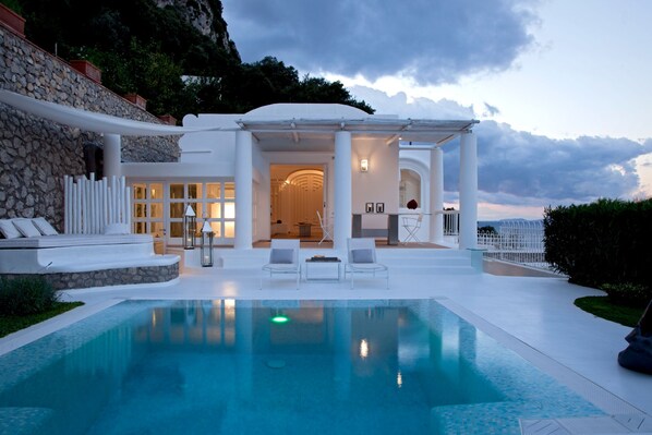 Villa | 3 bedrooms - Villa Fortuna by Myvillacollection (Capri)