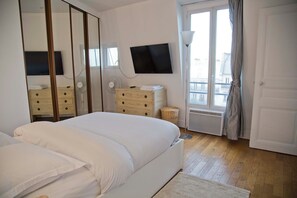 1 bedroom, iron/ironing board, free WiFi, bed sheets - Modern Apt Montparnasse/Saint Germain (Paris)