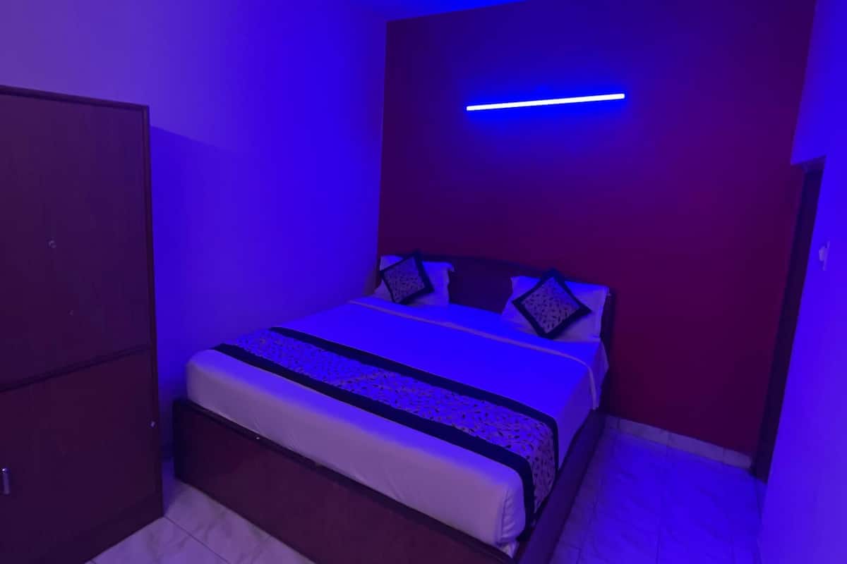 Camera Superior, 1 camera da letto | 1 camera, una scrivania, ferro/asse da stiro, Wi-Fi gratuito