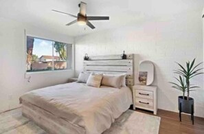 2 bedrooms, desk, iron/ironing board, travel crib