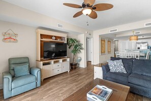 TV - Bliss on the Coast 3 Bdrm Condo with Amenities (North Myrtle Beach)