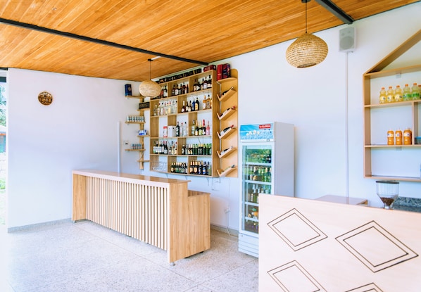 Bar (in der Unterkunft)