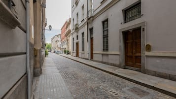 公寓 | 1 多间卧室