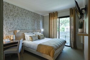 Standard-Doppel- oder -Zweibettzimmer