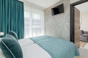 1 habitación, tabla de planchar con plancha, wifi y ropa de cama 