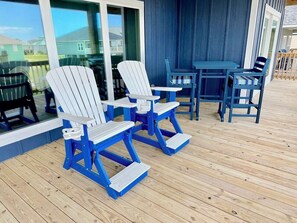 Terrace/patio - ANCHORS AWEIGH Larry's Harbor POC GUESTS LOVE (Port O'Connor)