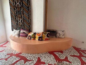 Interior - Bien Bassile 3 (Guéréo)