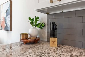 Unclassified image, 2 of 19, button