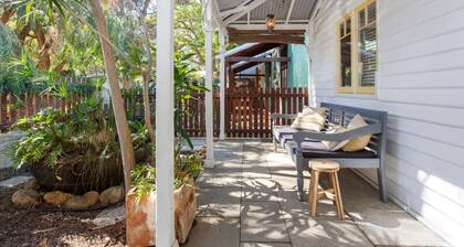 South Fremantle Hideaway close to South Beach