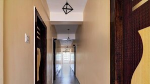 Interior entrance - The Greenstar Inn Premium (Puri)